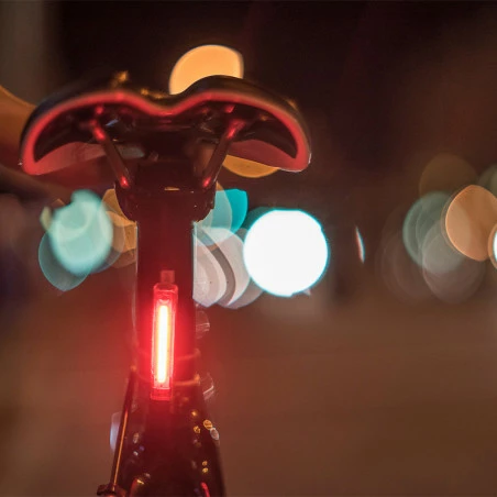 Éclairage Vélo Arrière KNOG Plus 2 Éclairage Vélo Arrière KNOG Plus – Image 2